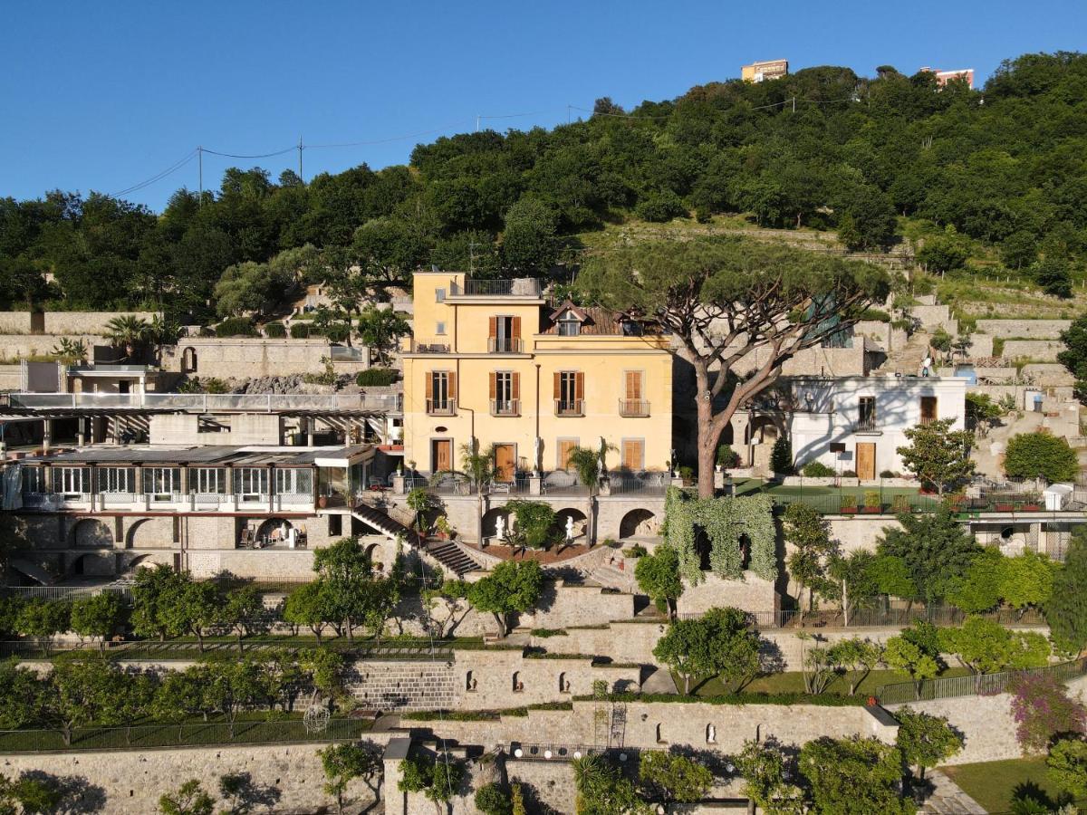 Villa Di Natale Pagani Zewnętrze zdjęcie